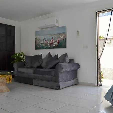 Elegant Semi-detached House With Pool * Torrevieja