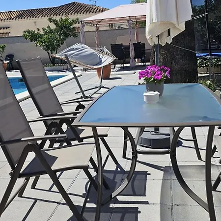 Elegant Semi-detached House With Pool Torrevieja